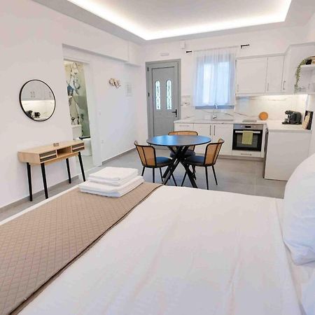 Sophie'S Apartments 3&4 Poros Town Екстер'єр фото