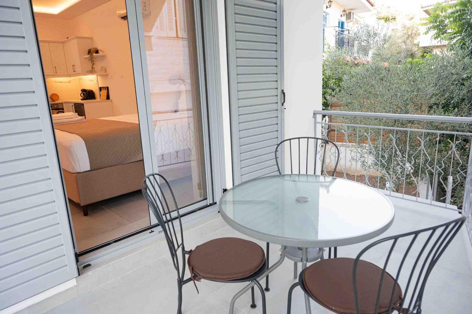 Sophie'S Apartments 3&4 Poros Town Екстер'єр фото